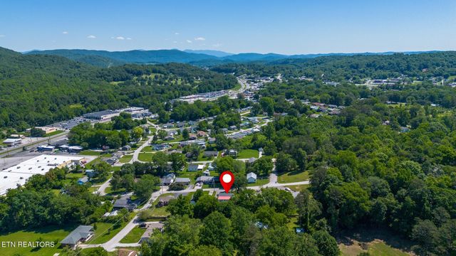 212 Sunset Drive, Harriman, TN 37748