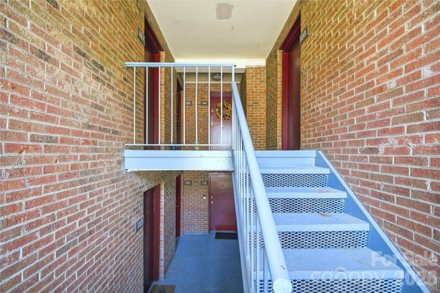 7984 Shady Oak Trail 189, Charlotte, NC 28210