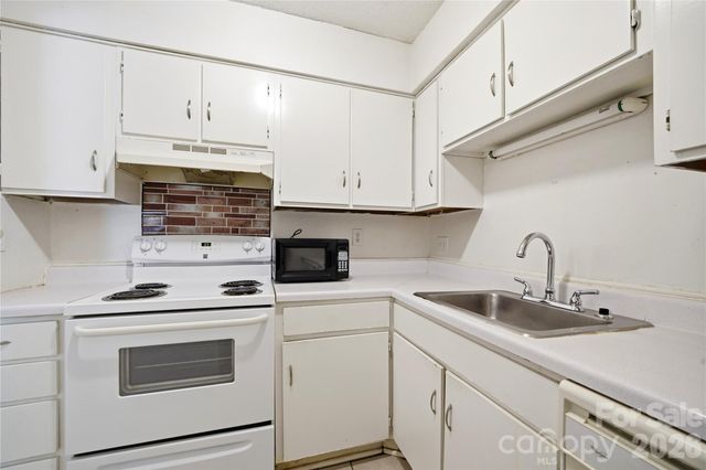 7984 Shady Oak Trail 189, Charlotte, NC 28210