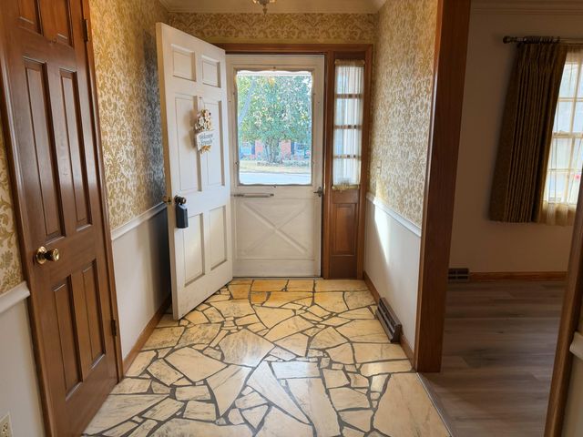 3442 S Pinehurst Court, Springfield, MO 65807