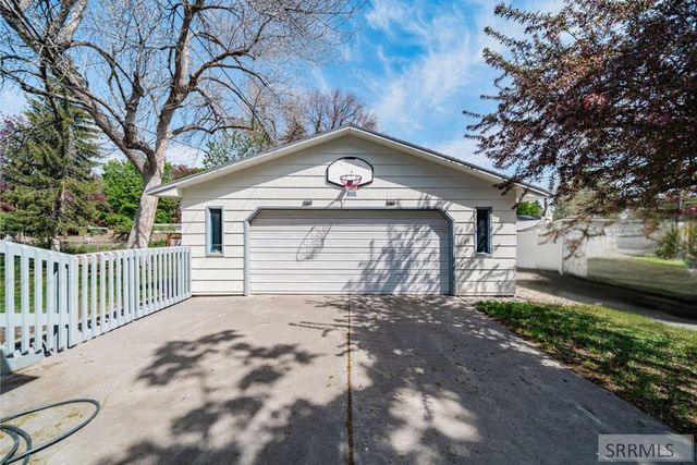 315 12th Street, Idaho Falls, ID 83404