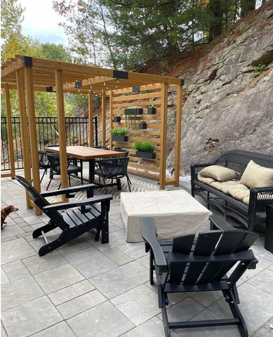 6 Bear Path Lane, Hudson, NH 03051