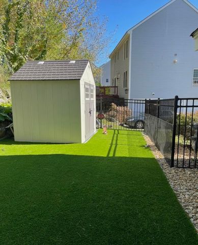 6 Bear Path Lane, Hudson, NH 03051