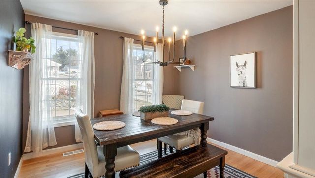 6 Bear Path Lane, Hudson, NH 03051