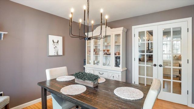 6 Bear Path Lane, Hudson, NH 03051