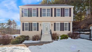 6 Bear Path Lane, Hudson, NH 03051