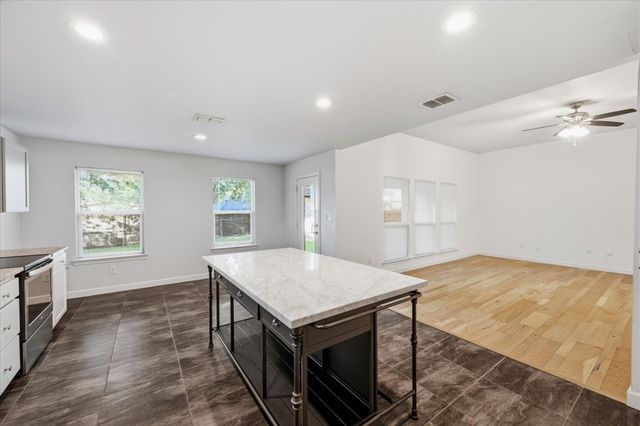 440 Pecan Drive, Aledo, TX 76008