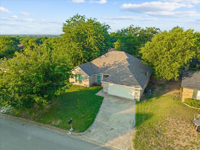 440 Pecan Drive, Aledo, TX 76008