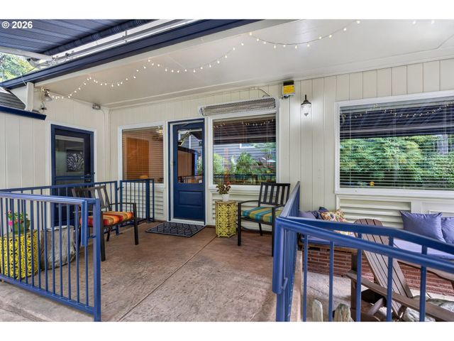 660 Sw EVANS St, Portland, OR 97219