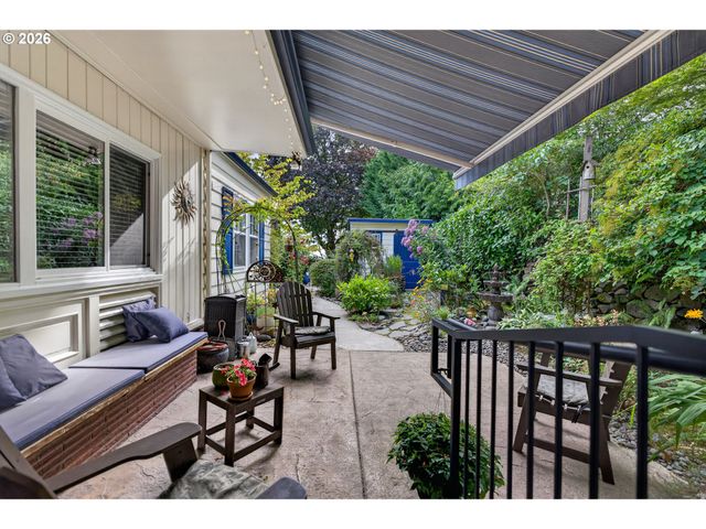 660 Sw EVANS St, Portland, OR 97219