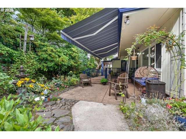 660 Sw EVANS St, Portland, OR 97219