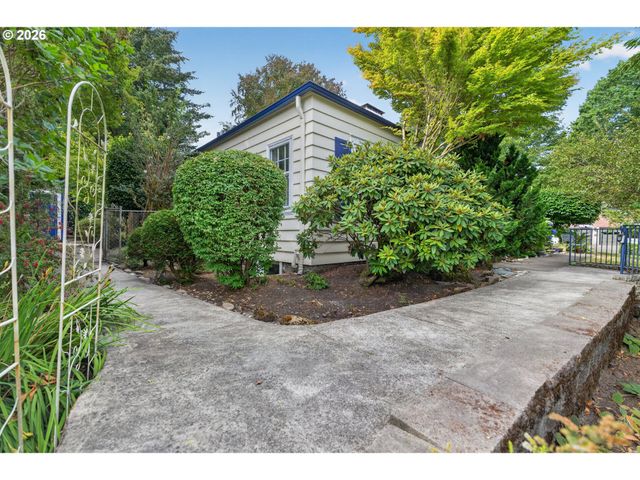 660 Sw EVANS St, Portland, OR 97219