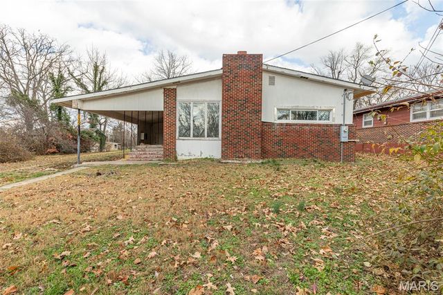 105 Ashwood Road, Crocker, MO 65452