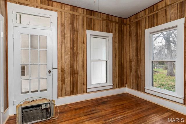 105 Ashwood Road, Crocker, MO 65452