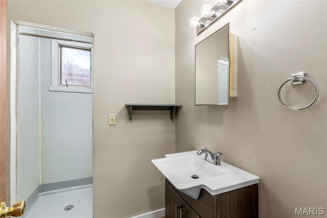 105 Ashwood Road, Crocker, MO 65452