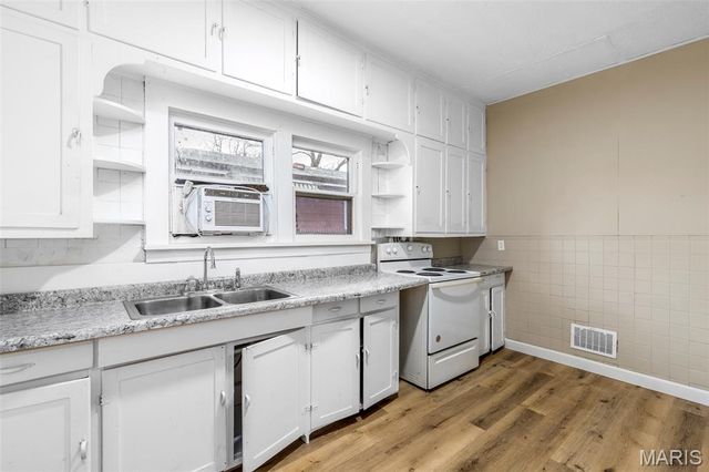 105 Ashwood Road, Crocker, MO 65452