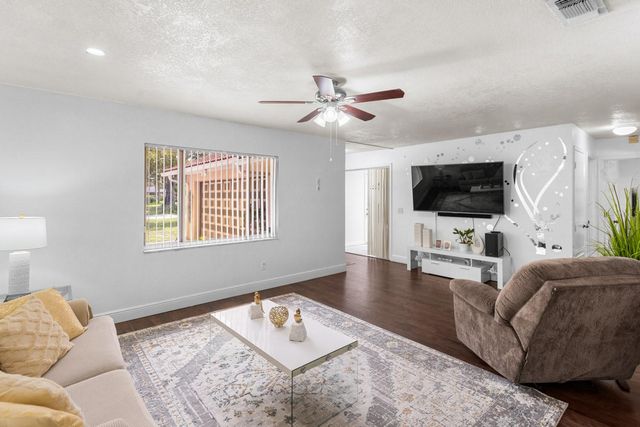 8243 PAMLICO STREET, Orlando, FL 32817