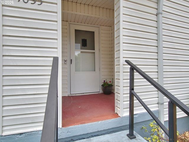 1035 Ne FORD St, Mc Minnville, OR 97128