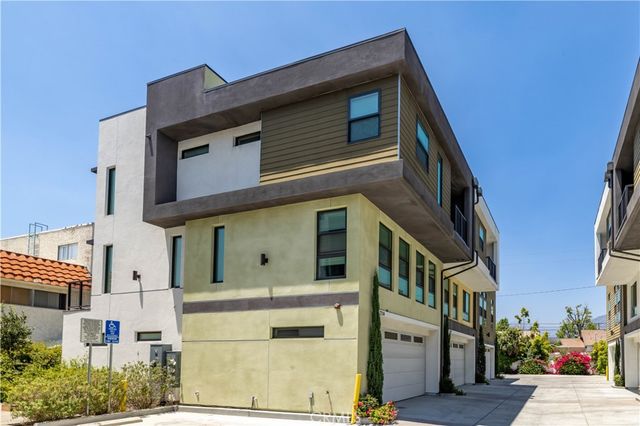 721 W Duarte Road B, Monrovia, CA 91016