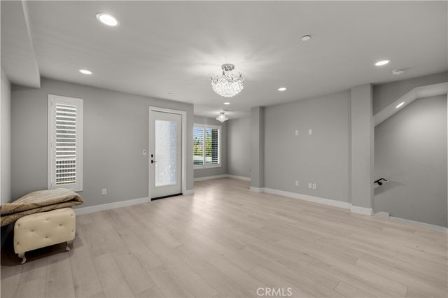 721 W Duarte Road B, Monrovia, CA 91016
