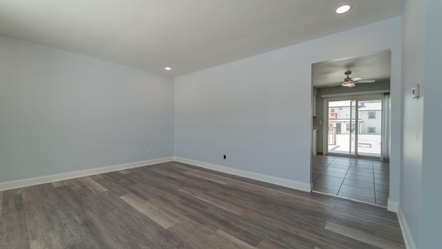 9380 Mckinley Street, Crown Point, IN 46307