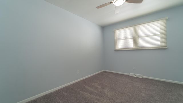 9380 Mckinley Street, Crown Point, IN 46307