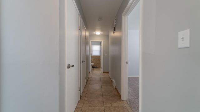 9380 Mckinley Street, Crown Point, IN 46307