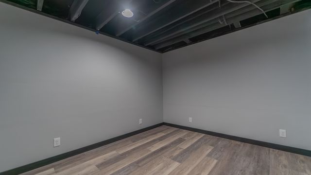 9380 Mckinley Street, Crown Point, IN 46307