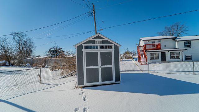 9380 Mckinley Street, Crown Point, IN 46307