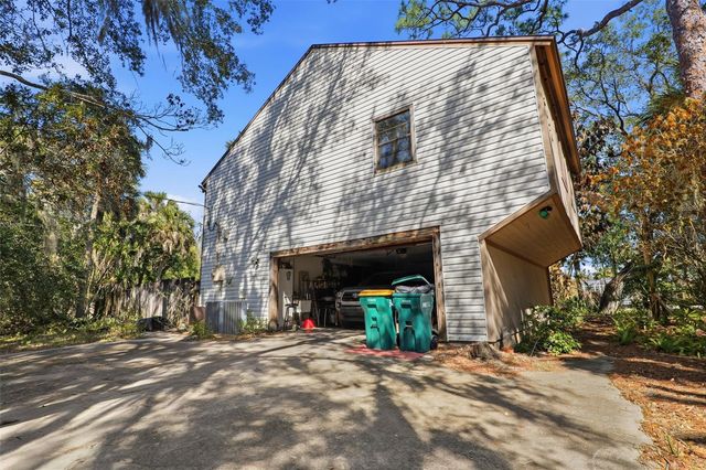 2070 S COURTENAY PARKWAY, Merritt Island, FL 32952