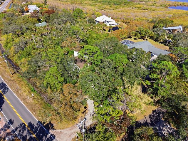 2070 S COURTENAY PARKWAY, Merritt Island, FL 32952