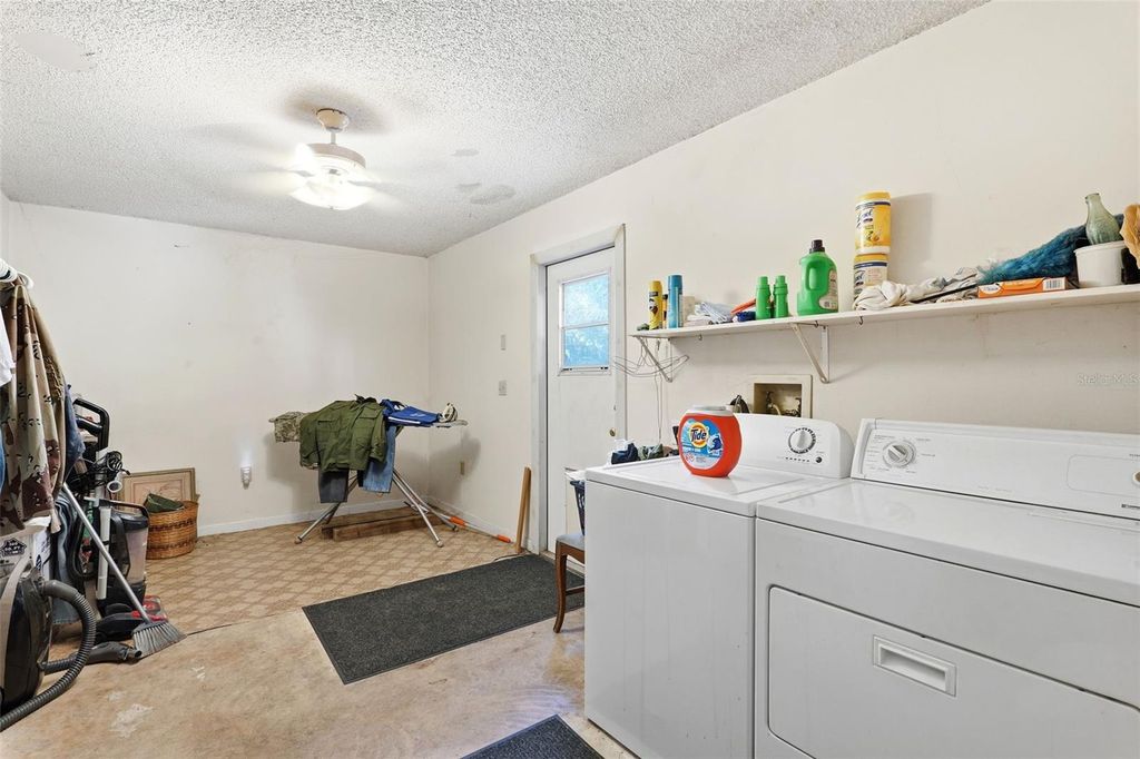 Image 19 of property listing at 2070 S COURTENAY PARKWAY, Merritt Island, FL 32952