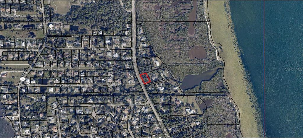 Image 3 of property listing at 2070 S COURTENAY PARKWAY, Merritt Island, FL 32952