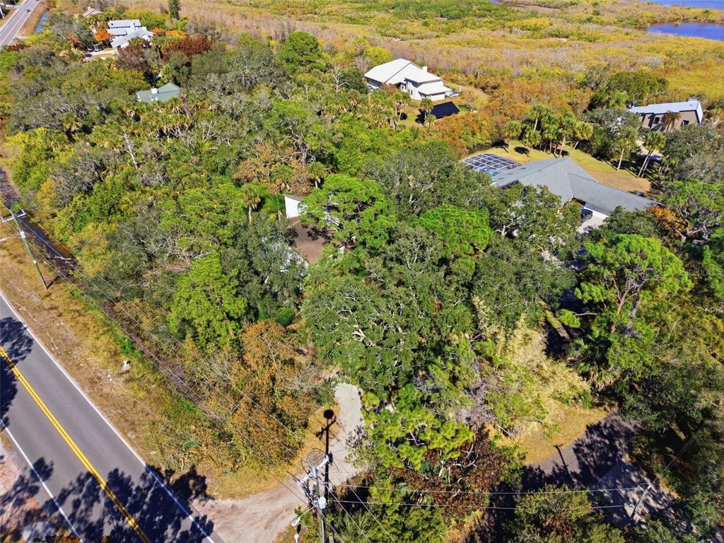 Image 37 of property listing at 2070 S COURTENAY PARKWAY, Merritt Island, FL 32952