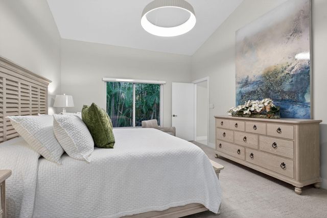 4115 Carriage Drive P4, Pompano Beach, FL 33069