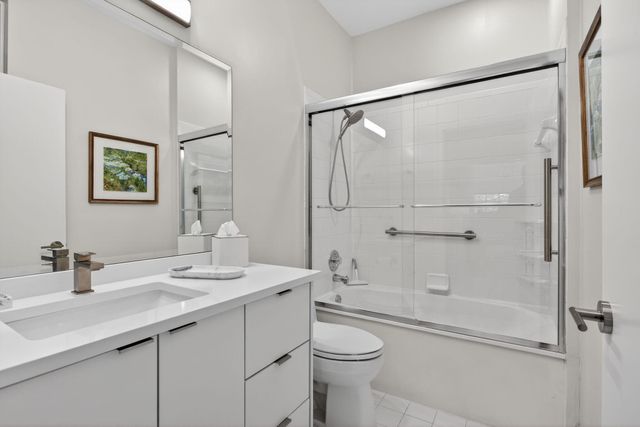 4115 Carriage Drive P4, Pompano Beach, FL 33069