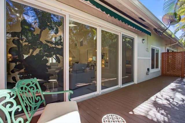 4115 Carriage Drive P4, Pompano Beach, FL 33069