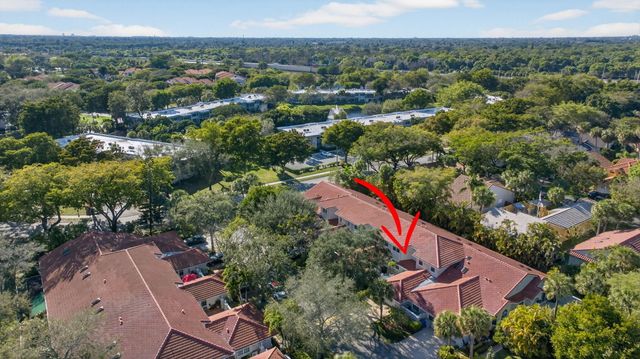 4115 Carriage Drive P4, Pompano Beach, FL 33069