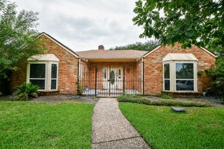 11103 Pembridge Drive, Houston, TX 77071