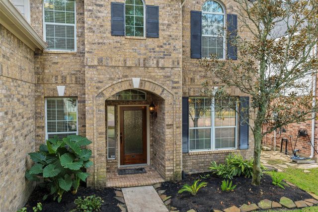 12835 Bedford Falls Drive, Cypress, TX 77429