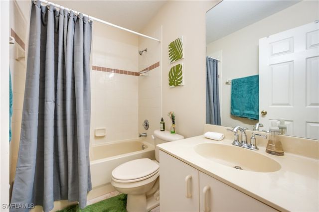 6625 Huntington Lakes CIR 203, Naples, FL 34119