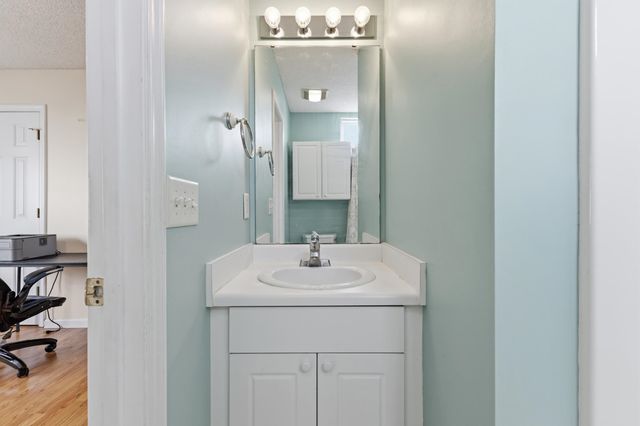618 3rd Ave S Apt 3E, North Myrtle Beach, SC 29582