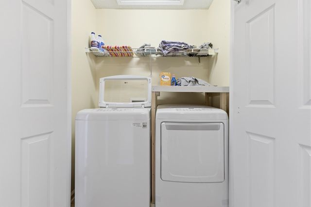 618 3rd Ave S Apt 3E, North Myrtle Beach, SC 29582