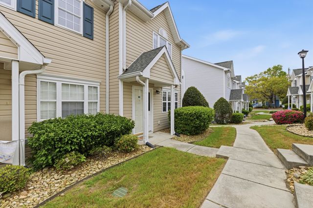 618 3rd Ave S Apt 3E, North Myrtle Beach, SC 29582