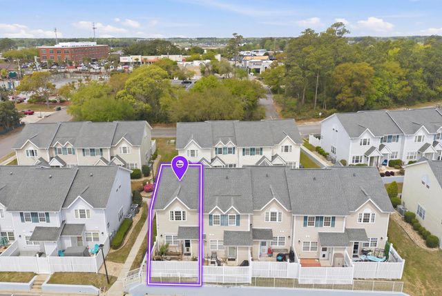 618 3rd Ave S Apt 3E, North Myrtle Beach, SC 29582