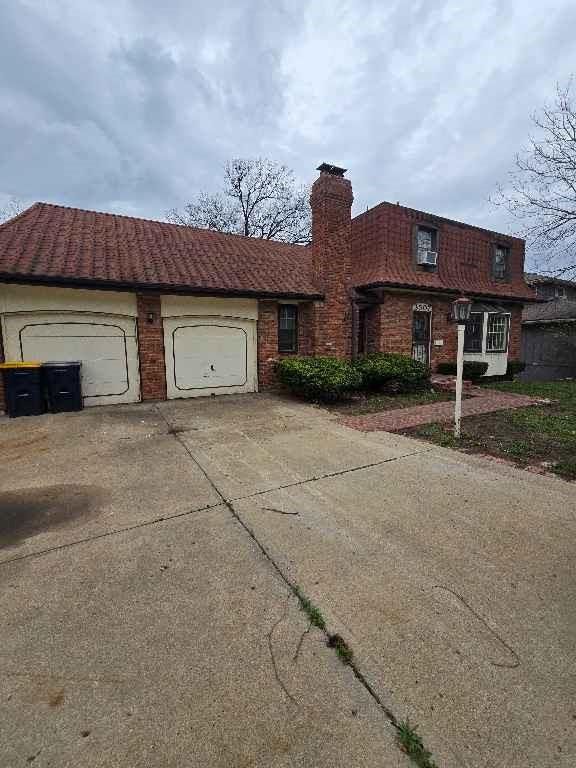 3507 Southern Hills Drive, Kansas City, MO 64137