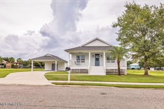 102 Runnels Avenue, Long Beach, MS 39560
