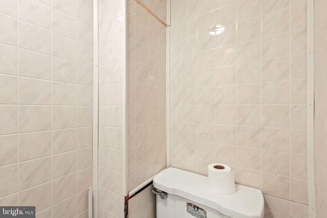 1770 WESTON AVE, Parkville, MD 21234