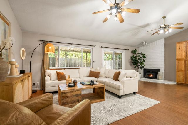 7859 Casa Bella Way, Citrus Heights, CA 95610