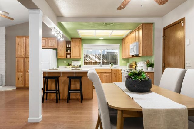7859 Casa Bella Way, Citrus Heights, CA 95610